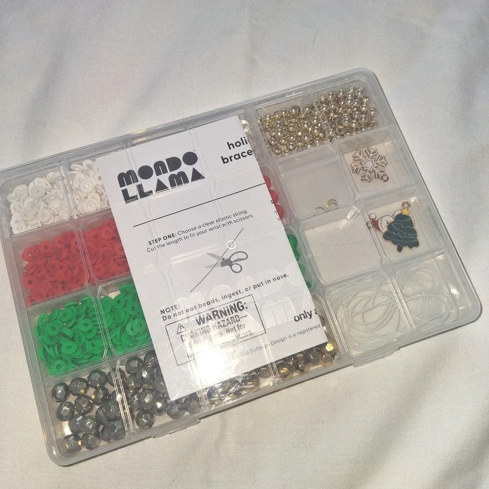 Mondo Llama Holiday Bracelet Kit Christmas Beads Charms DIY Jewelry Making Set
